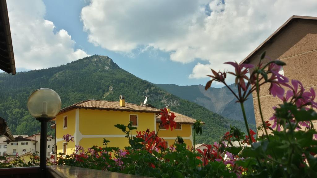 Hotel Trentino Фольгария Экстерьер фото
